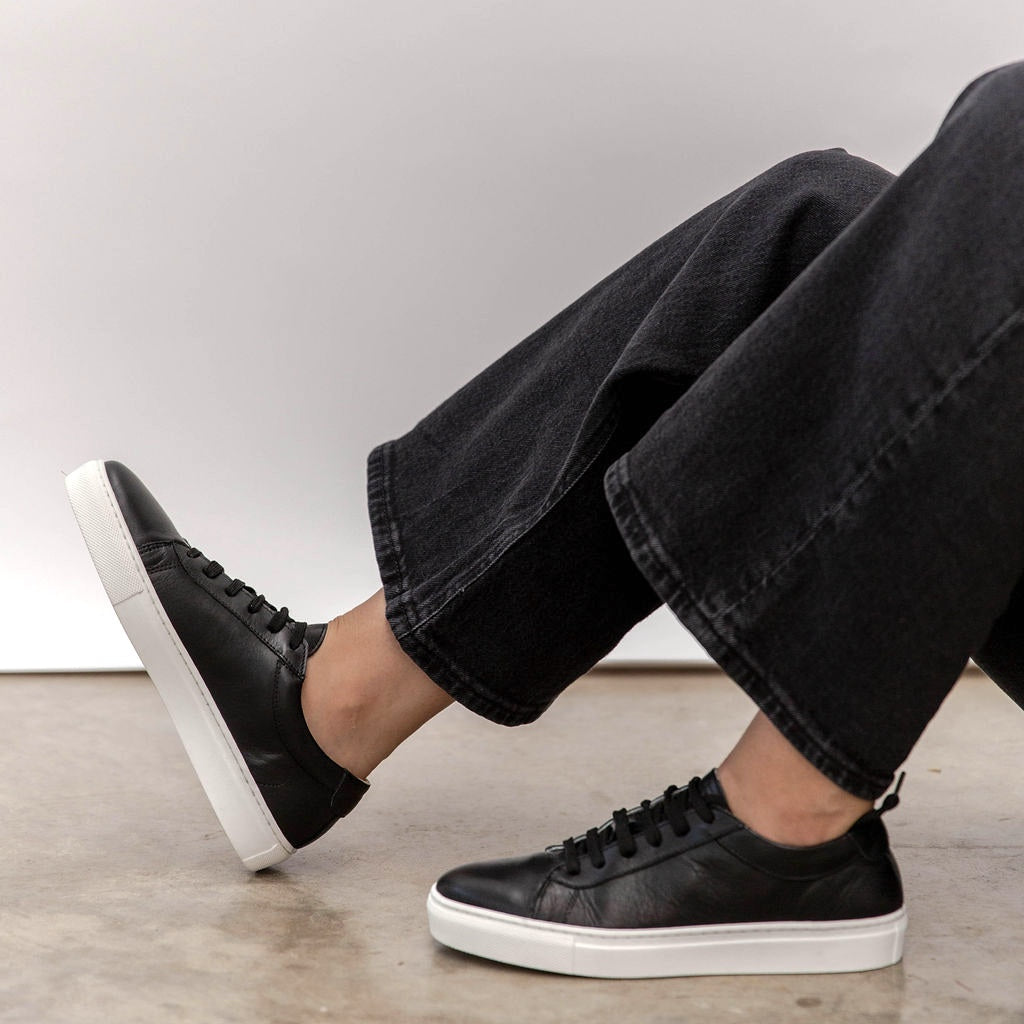 Silvia Sneakers | Italian Leather Sneakers for Women | Italeau Nero / 5 / 35.5 Silvia Sneakers | Italian Leather Sneakers for Women | Italeau Nero / 5 / 35.5
