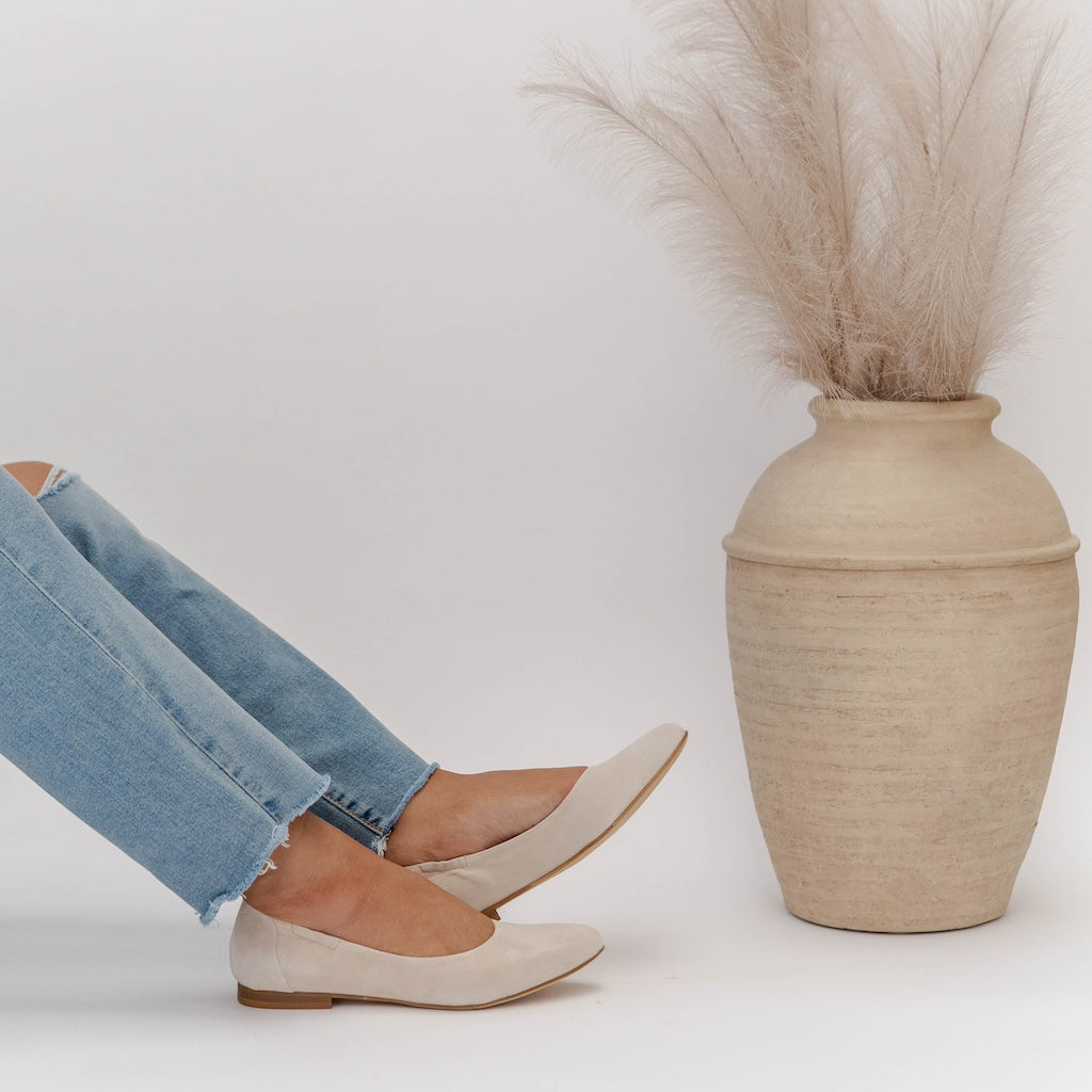 Mara Flexlite Flats Bone