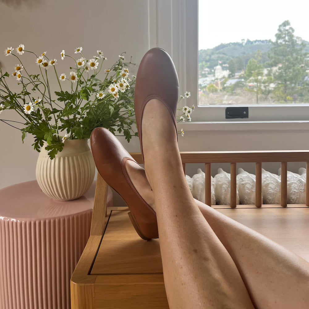 Valleria Leather Flats Cafe